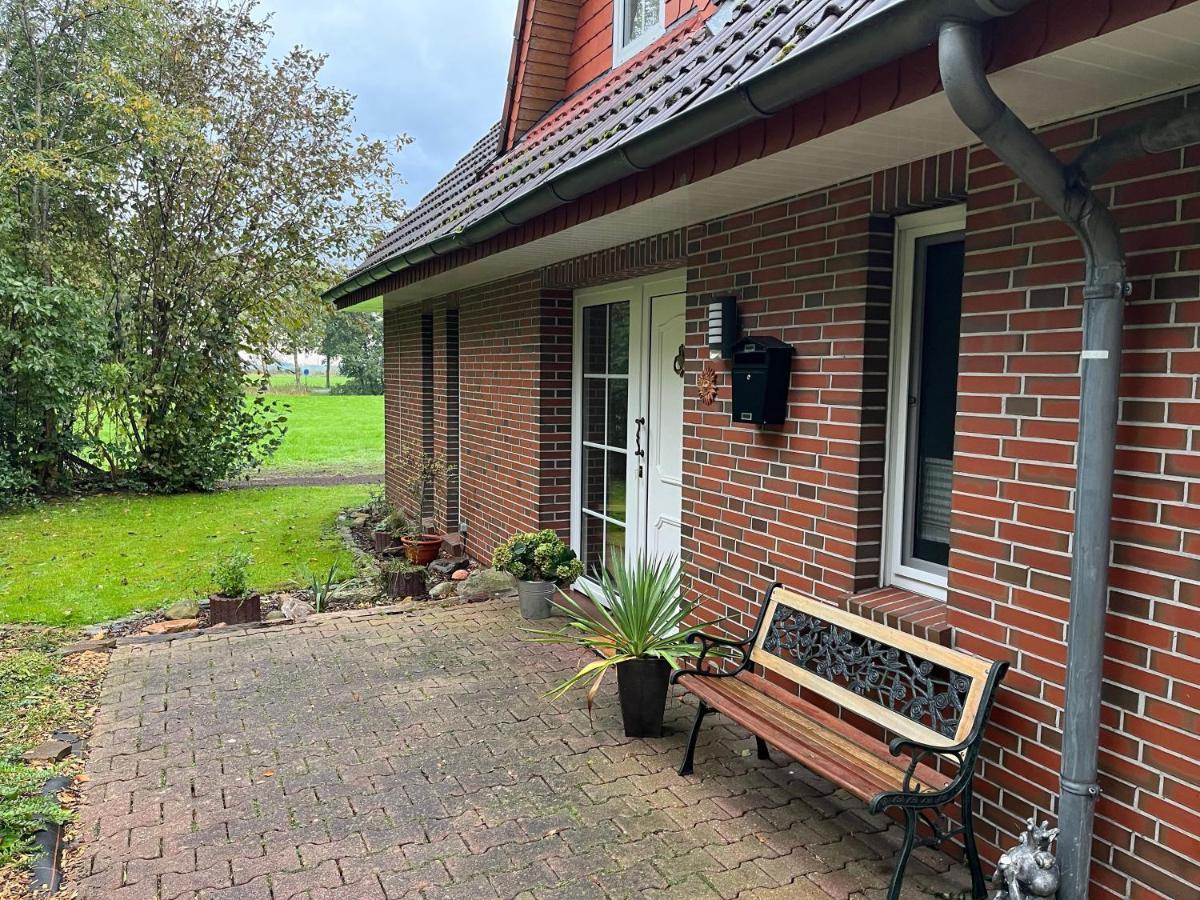 Ferienwohnung Storchennest 25503 Weener Esterno foto