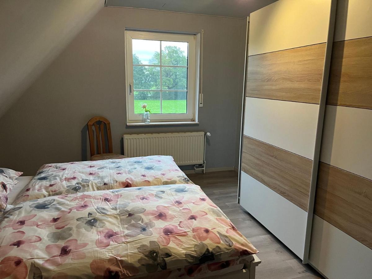 Ferienwohnung Storchennest 25503 Weener Esterno foto